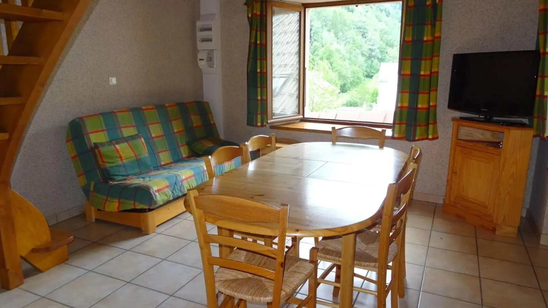 Les Oulles 10 Apartment La Chapelle-en-Valgaudemar France
